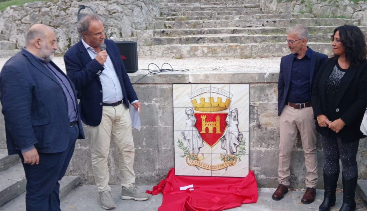 Ascoli ha inaugurato il 'Viale della ceramica Ascolana'