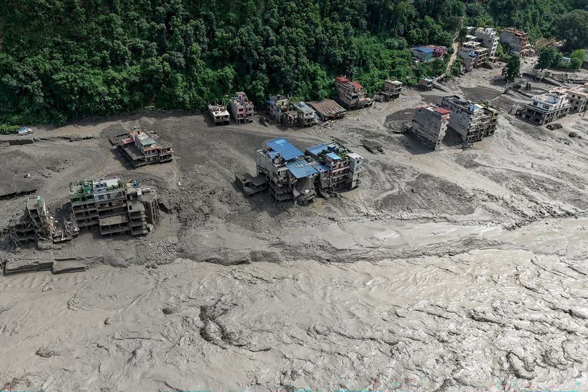 alluvione-tibet-nepal_rid La catastrofe in Nepal e il riscaldamento globale