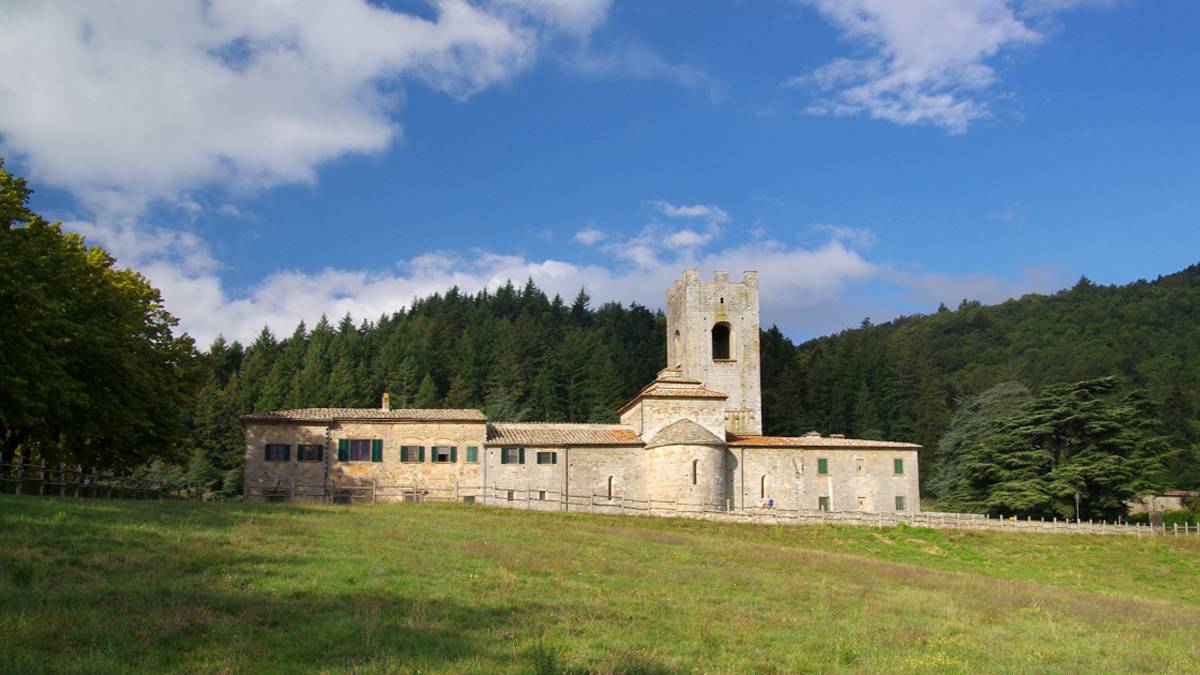 Badia a Coltibuono: i monaci, i signori, il vino e le nuove sfide della biodiversit&agrave;